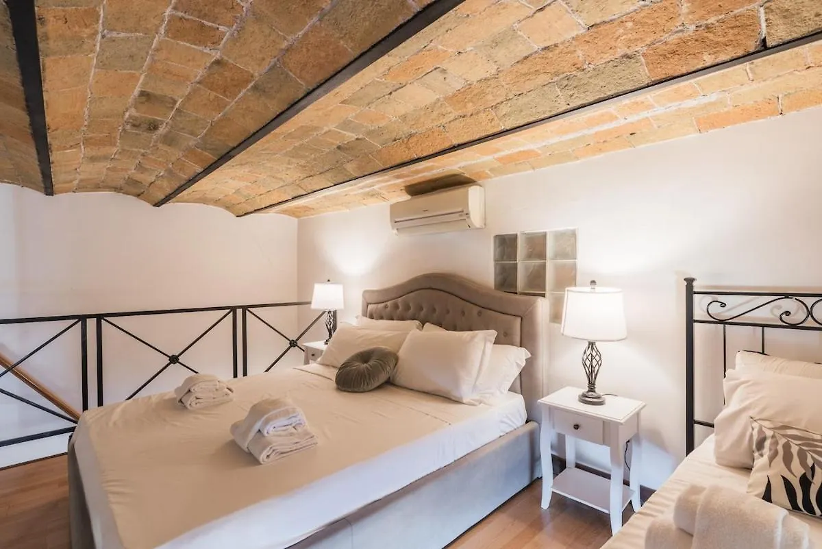 Vatican Duplex, Perfect For Visiting Rome Apartment
