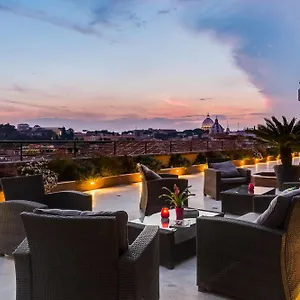 2* בית הארחה Navona Queen Rooftop