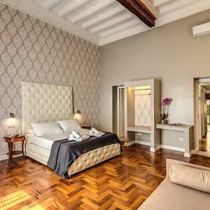  Apartment The Spanish Steps 67